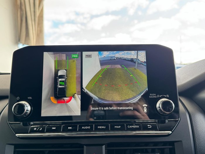 2025 Mitsubishi Triton GLX+