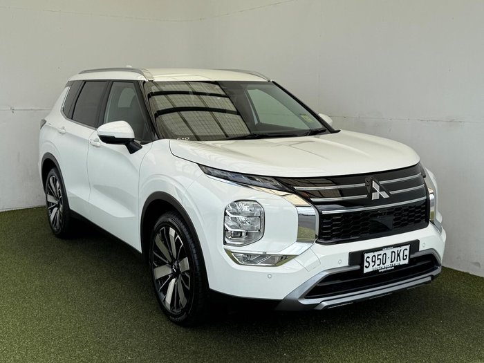 2025 Mitsubishi Outlander Aspire