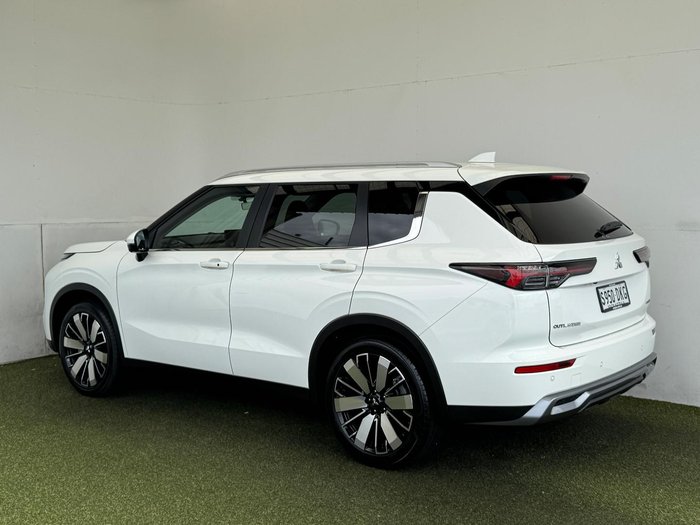 2025 Mitsubishi Outlander Aspire