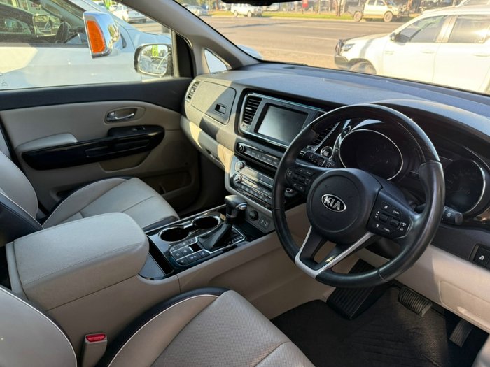 2018 Kia Carnival Platinum
