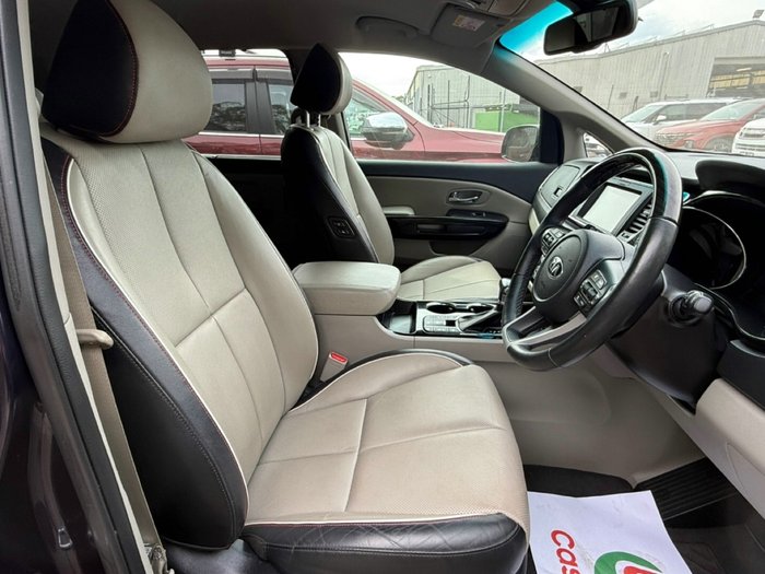 2018 Kia Carnival Platinum