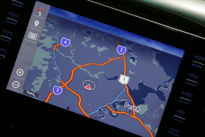 2023 Toyota Hilux SR5