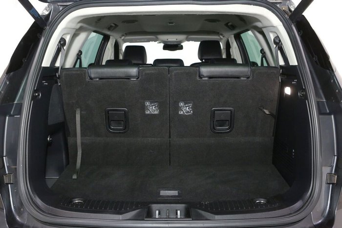 2020 Ford Everest Sport