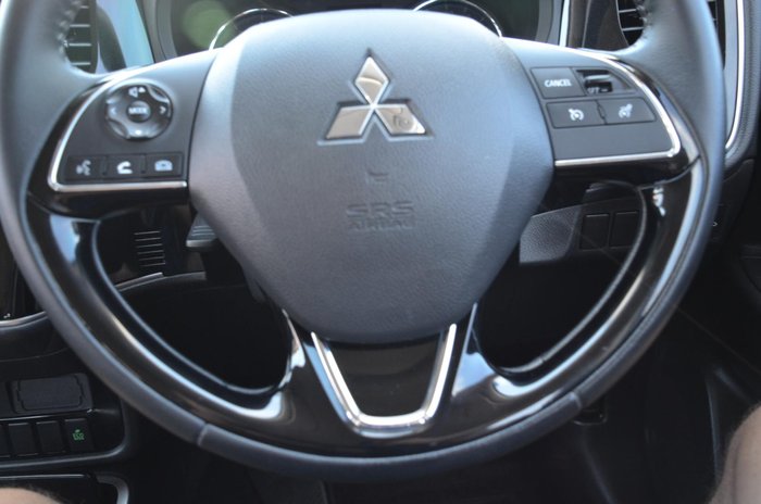 2020 Mitsubishi Outlander ES