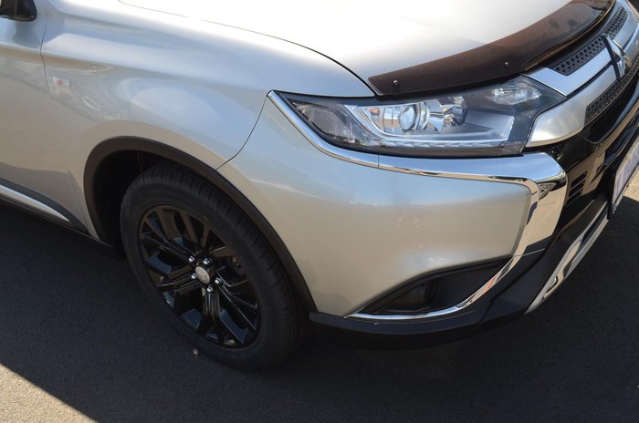 2020 Mitsubishi Outlander ES