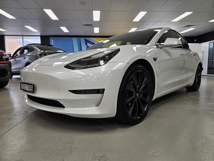 2020 Tesla Model 3 Performance