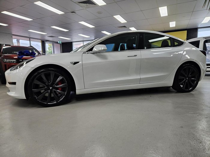 2020 Tesla Model 3 Performance