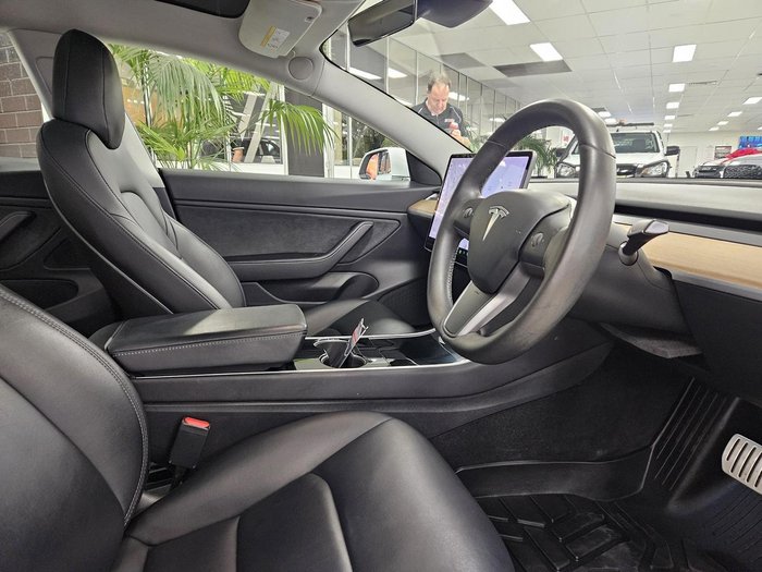 2020 Tesla Model 3 Performance