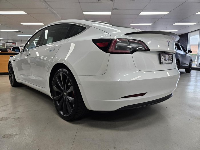 2020 Tesla Model 3 Performance