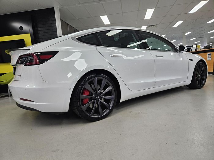 2020 Tesla Model 3 Performance