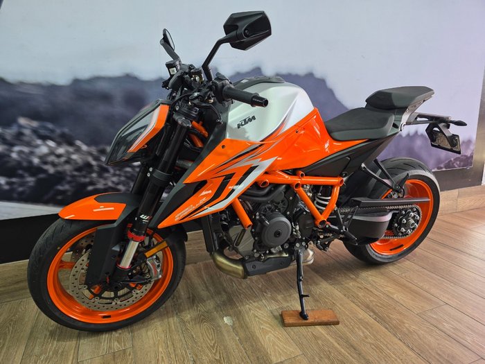 2023 Ktm 1290 SUPER DUKE R ORANGE