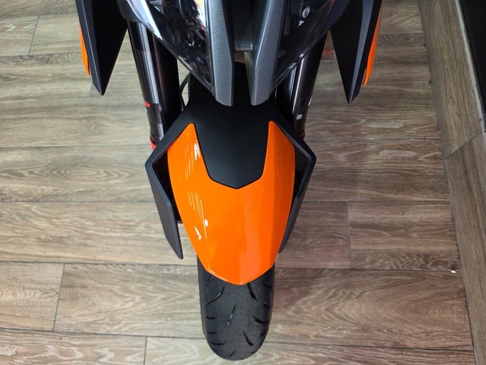 2023 Ktm 1290 SUPER DUKE R ORANGE