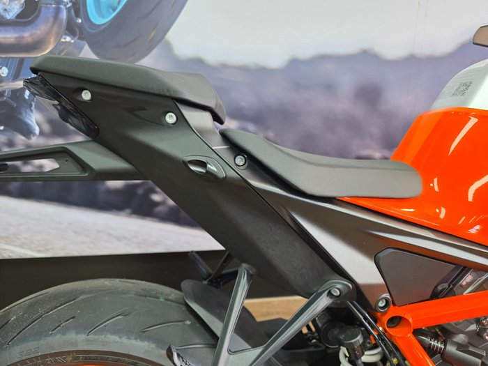 2023 Ktm 1290 SUPER DUKE R ORANGE