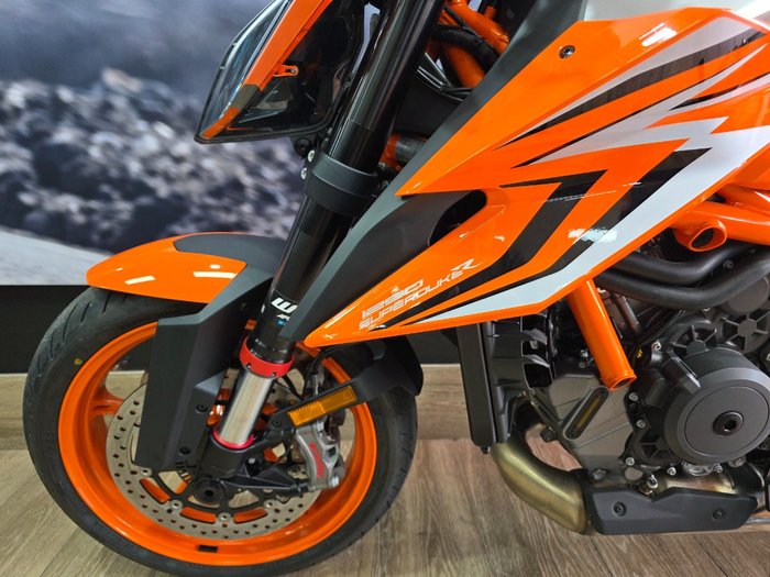 2023 Ktm 1290 SUPER DUKE R ORANGE