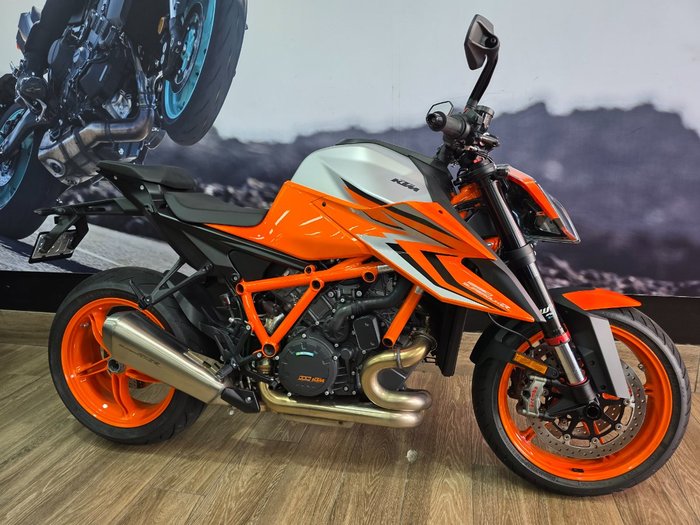 2023 Ktm 1290 SUPER DUKE R ORANGE