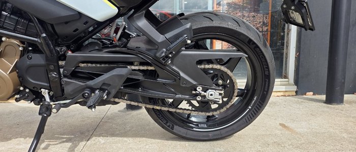 2024 HUSQVARNA VITPILEN 401