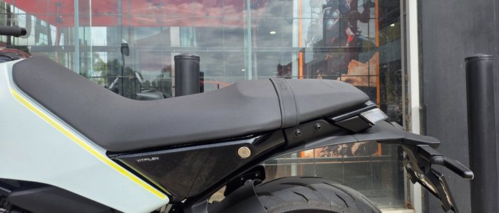 2024 HUSQVARNA VITPILEN 401