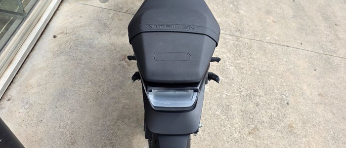 2024 HUSQVARNA VITPILEN 401