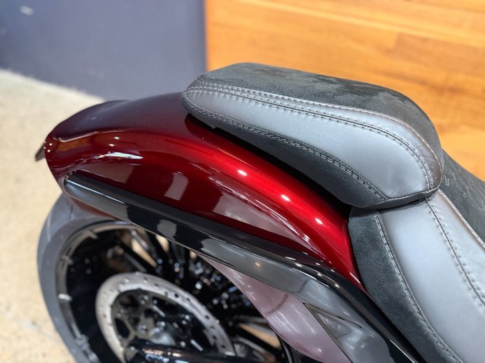 2019 HARLEY-DAVIDSON FLFBS FAT BOY S (114) (CUST)