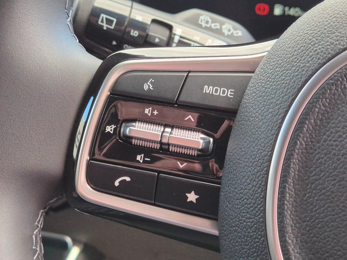 2025 Kia Carnival Sport+