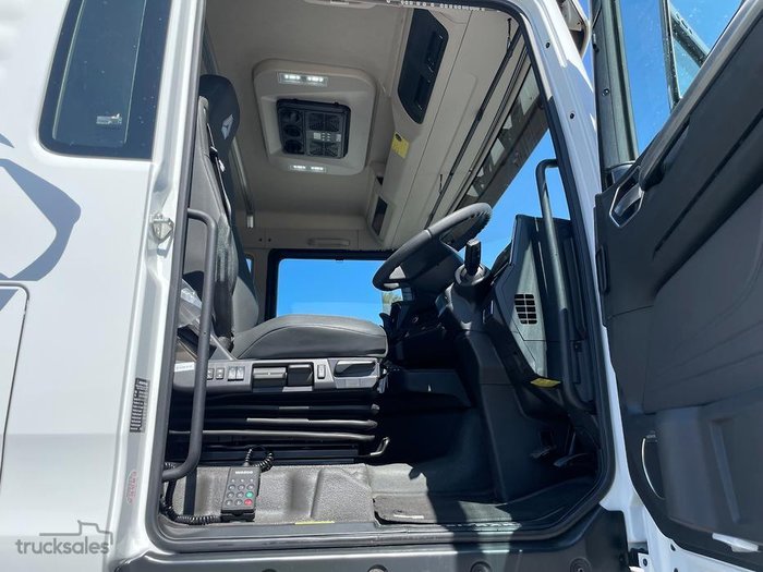 2025 Sitrak G7s Tipper