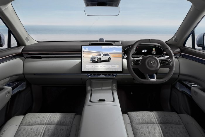 2025 Zeekr 7X Performance