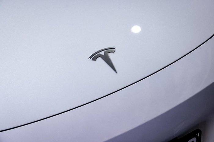 2024 Tesla Model 3 Long Range AWD Pearl White