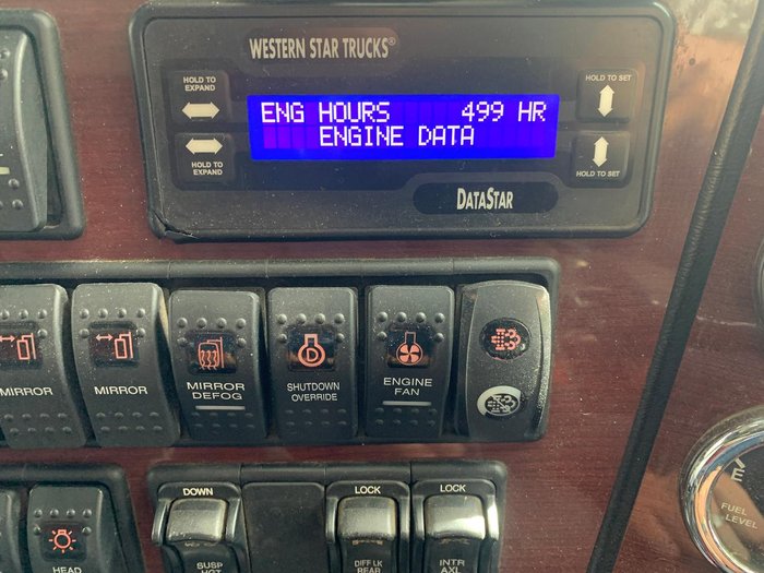 2021 Western Star 4800 Series 4800 FXB White