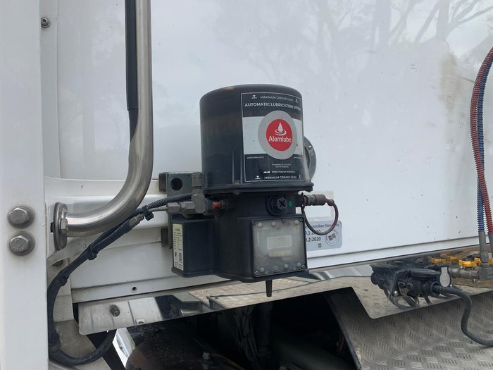 2021 Western Star 4800 Series 4800 FXB White