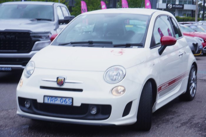 2011 Abarth 500 Esseesse