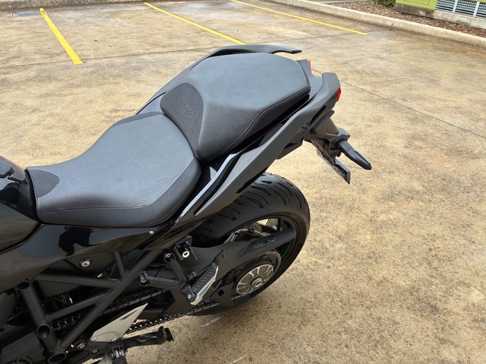2024 Kawasaki NINJA H2 SX Black