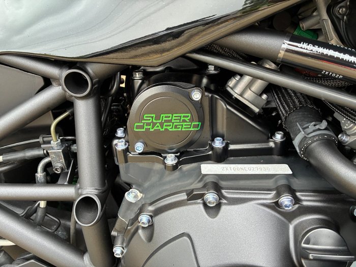 2024 Kawasaki NINJA H2 SX Black