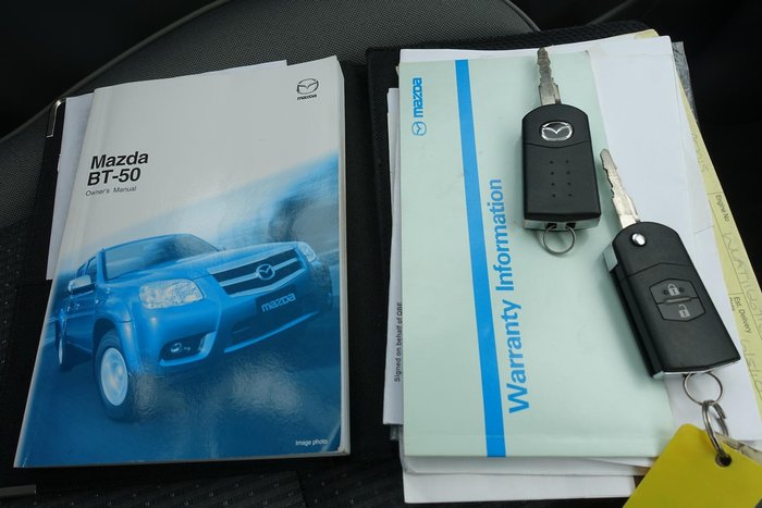 2010 Mazda BT-50 DX UN 4x2 Cool White
