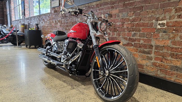 Harley-Davidson Breakout 117 (FXBR) Softail
