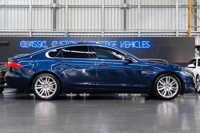 2016 Jaguar XF 25t Portfolio X260 MY16 Dark Sapphire