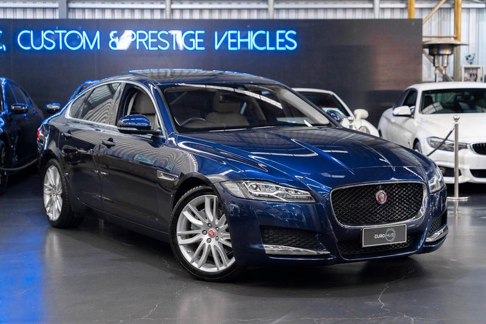 2016 Jaguar XF 25t Portfolio X260 MY16 Dark Sapphire