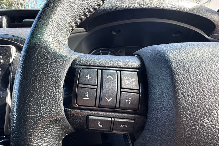 2020 Toyota Hilux Rogue GUN126R 4X4 Dual Range Crystal Pearl