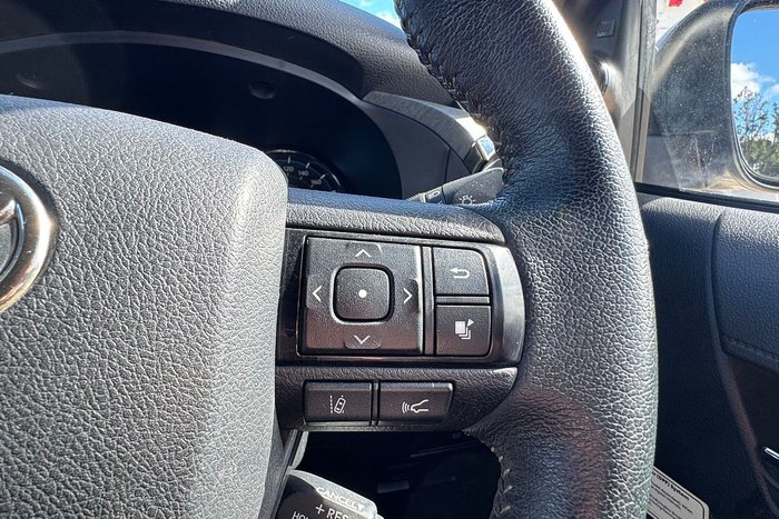 2020 Toyota Hilux Rogue GUN126R 4X4 Dual Range Crystal Pearl