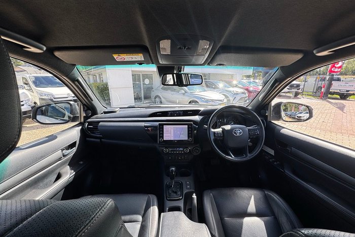 2020 Toyota Hilux Rogue GUN126R 4X4 Dual Range Crystal Pearl