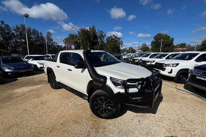 2020 Toyota Hilux Rogue GUN126R 4X4 Dual Range Crystal Pearl