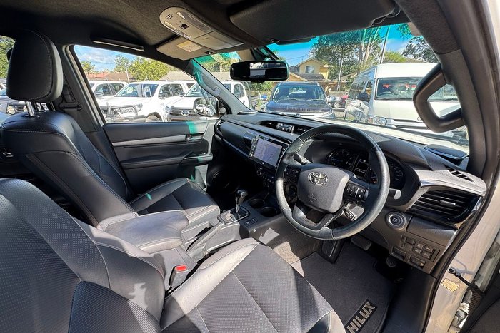2020 Toyota Hilux Rogue GUN126R 4X4 Dual Range Crystal Pearl
