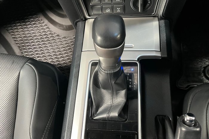 2022 Toyota Landcruiser Prado GXL