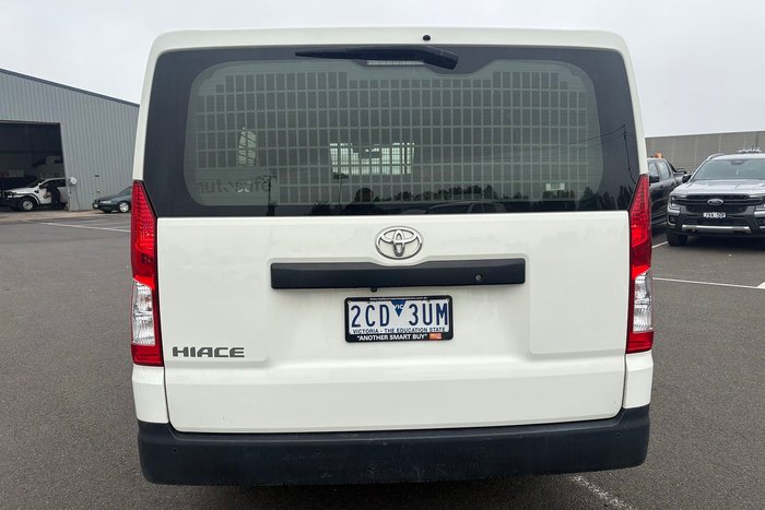 2022 Toyota Hiace