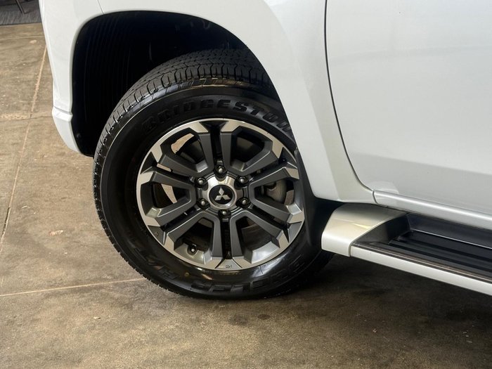 2022 Mitsubishi Triton GLS