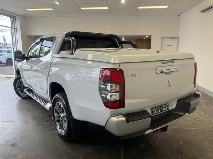 2022 Mitsubishi Triton GLS