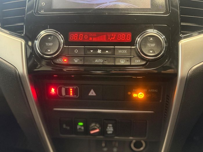 2022 Mitsubishi Triton GLS