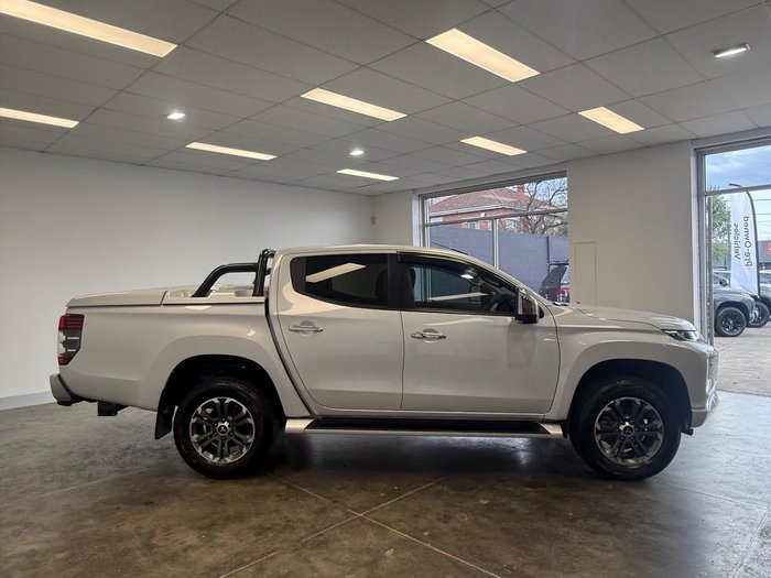 2022 Mitsubishi Triton GLS