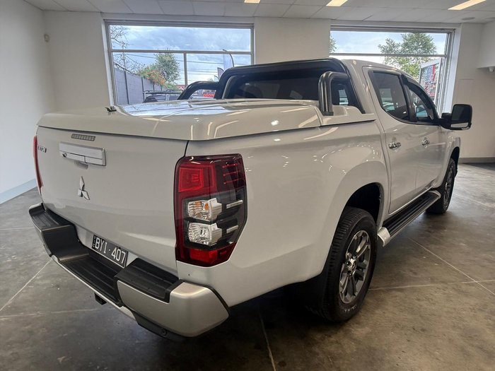 2022 Mitsubishi Triton GLS