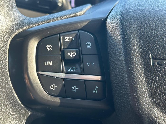 2023 Ford Everest Ambiente