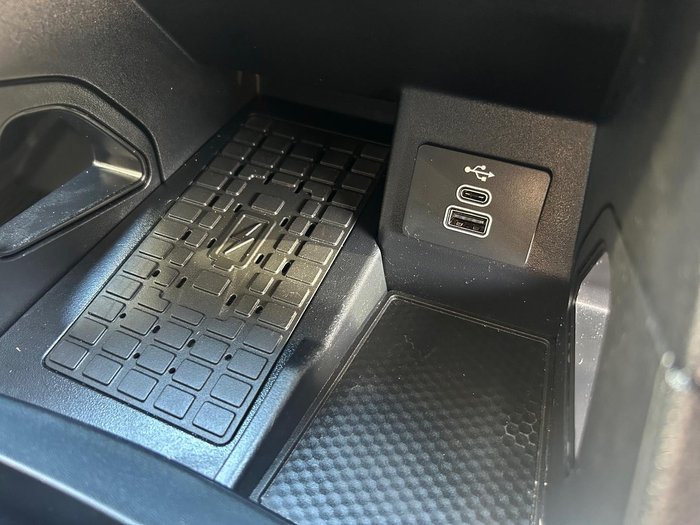 2023 Ford Everest Ambiente